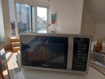 Samsung MC28H5015CS - Combi-microgolfoven, Elektronische apparatuur, Microgolfovens, Ophalen, Zo goed als nieuw, Combi-microgolfoven