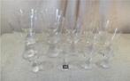 Beau lot de verres à vin et à liqueur avec un pied spécial, Enlèvement ou Envoi, Comme neuf, Autres types