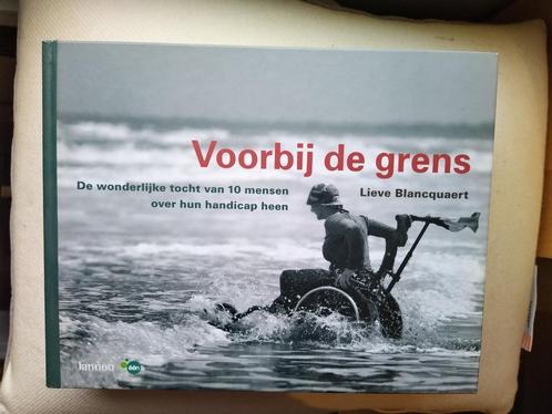 Voorbij de grens - Lieve Blancquaert, Boeken, Overige Boeken, Gelezen, Ophalen of Verzenden