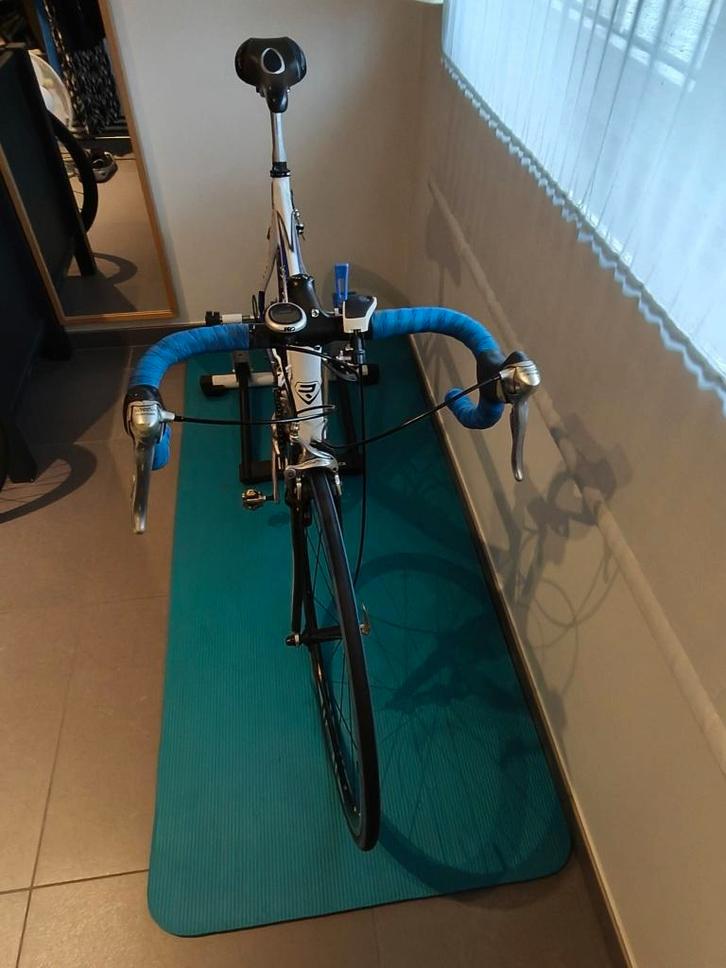 Koersfiets en Taxx rollen, Sport en Fitness, Wielrennen, Zo goed als nieuw, Overige typen, Ophalen