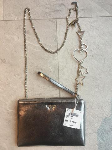 clutch met afneembare schouderriem Guess Zilver beschikbaar voor biedingen