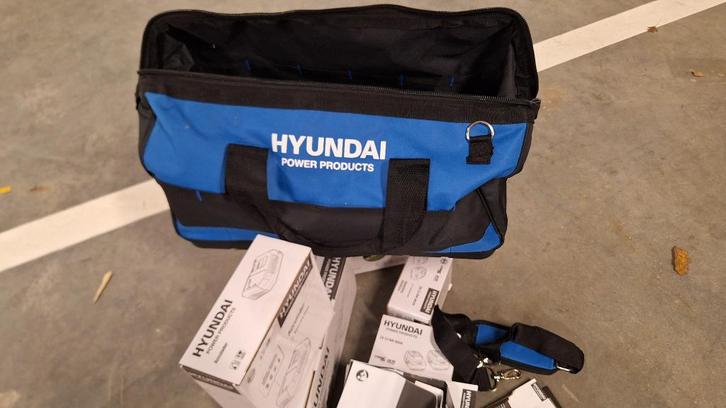 Nieuw draadloos gereedschap Hyundai, Doe-het-zelf en Bouw, Gereedschap | Handgereedschap, Nieuw, Ophalen
