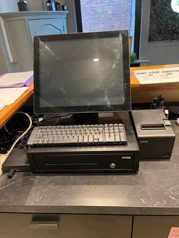 Compleet touchscreen kassa systheem  beschikbaar voor biedingen