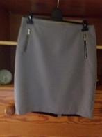4 jupes droites pour dame, Kleding | Dames, Rokken, Ophalen, Overige kleuren, Maat 42/44 (L), Zo goed als nieuw