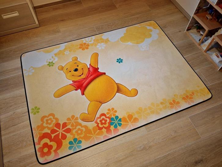Tapis Winnie l'Ourson 119 x 165 cm, Antiek en Kunst, Antiek | Tapijten, Tafelkleden en Textiel, Ophalen