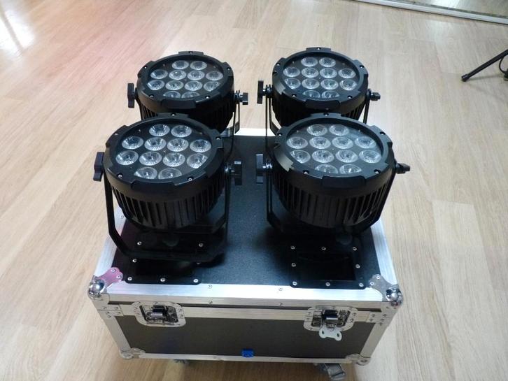 4 SPOTS LEDS IP65 S/ ACCUS + FLIGHT AVEC CHARGE, Musique & Instruments, Lumières & Lasers, Comme neuf, Lumières, Commande sonore