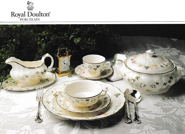 Servies Royal Doulton Model Majestic uit 1990, Antiek en Kunst, Antiek | Servies compleet, Ophalen
