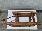Vintage houten kinderslee met ijzerbeslag., Ophalen