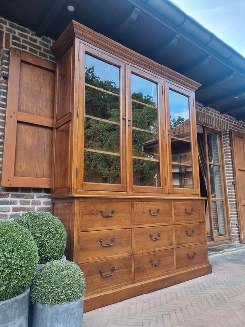 Eiken buffetkast/vitrinekast GRATIS LEVERING, Huis en Inrichting, Kasten | Buffetkasten, Zo goed als nieuw, Ophalen of Verzenden