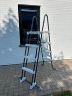 Intex deluxe veiligheidsladder, Ophalen, Zo goed als nieuw