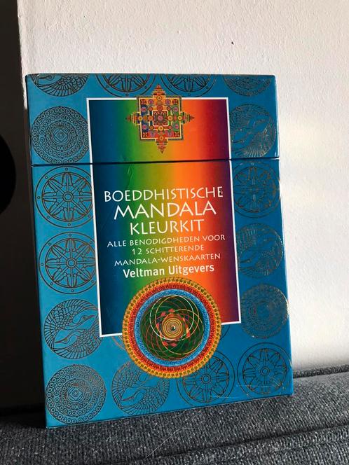 Boeddhistische Mandala kleurkit 15€, Livres, Ésotérisme & Spiritualité, Utilisé, Autres types, Enlèvement ou Envoi
