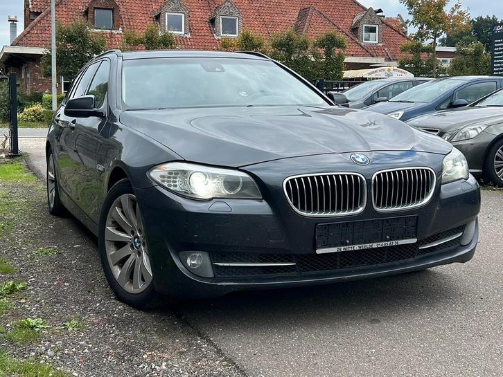 BMW 530D 2011 AUTOMATIC 3.0 DIESEL EXPORT, Auto's, BMW, Particulier, 5 Reeks, Boordcomputer, Diesel, Euro 5, 5 deurs, Automaat