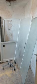 Porte cabine a douche 90x90cm avec les accessoires, Utilisé