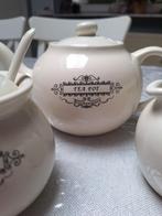 mooie landelijke theepot met suikerpot en melkkannetje, Ophalen, Nieuw