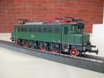 Märklin 3049 H0 Elektrische locomotief BR 104 van de DB, Wisselstroom, Locomotief, Ophalen of Verzenden, Zo goed als nieuw