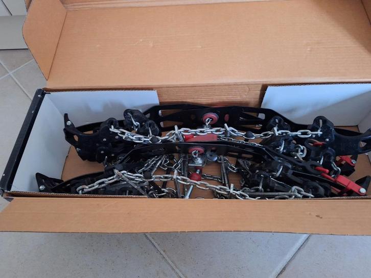 Chaînes à neige TRAK Maggi, Autos : Divers, Chaînes, Enlèvement