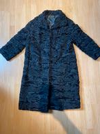Vintage astrakan bontjas zwart maat M, Kleding | Dames, Maat 38/40 (M), Autre, Zwart, Ophalen of Verzenden