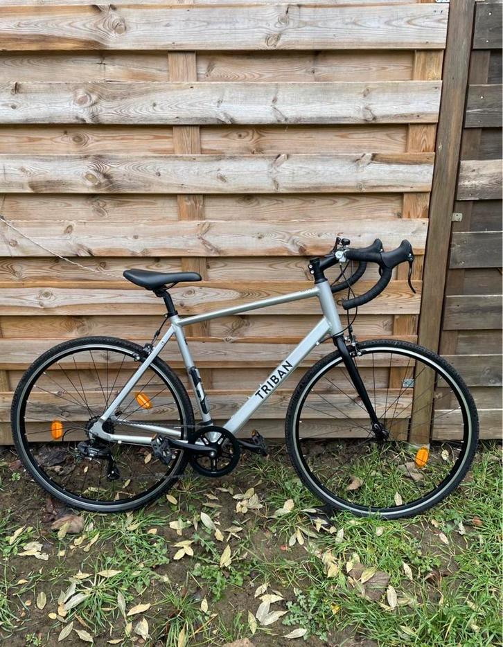 TRIBAN RC-100 FIETS TE KOOP – €130, Fietsen en Brommers, Fietsen | Racefietsen, Zo goed als nieuw, Ophalen of Verzenden