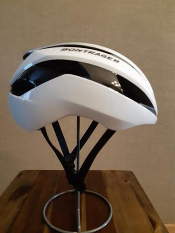 REPLICA Bontrager Velocis Medium beschikbaar voor biedingen
