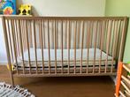 Babybed met aerosleep matras + ademende matrasbeschermer, Kinderen en Baby's, Ophalen, Zo goed als nieuw