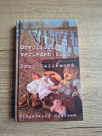 Boek : Onvoltooid verleden tijd / Emmy Dullemond beschikbaar voor biedingen