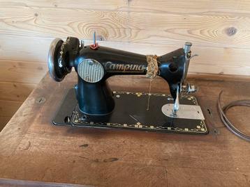 Antiek naaimachine Singer beschikbaar voor biedingen