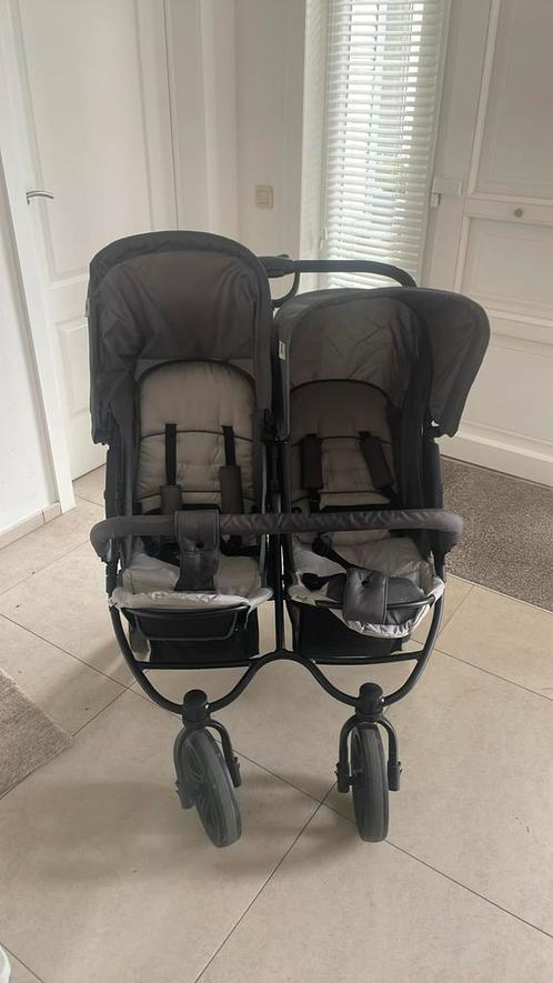Tweeling buggy -  bijna nieuw - merk Hauck - grote wielen, Kinderen en Baby's, Kinderwagens en Combinaties, Zo goed als nieuw