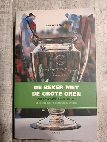 De beker met de grote oren - 40 jaar Europa Cup beschikbaar voor biedingen