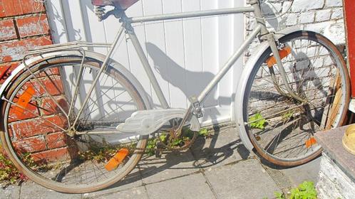 Vélo de ville d'homme gris UNIC vintage - à réviser, Vélos & Vélomoteurs, Vélos | Hommes | Vélos pour homme, Utilisé, Autres marques