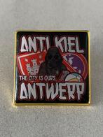 Voetbal Pin (RACF), Verzamelen, Speldjes, Pins en Buttons, Ophalen of Verzenden, Zo goed als nieuw