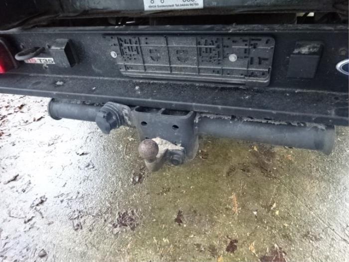 Crochet d'attelage d'un Ford Transit, Autos : Pièces & Accessoires, Suspension & Châssis, Ford, Utilisé, 3 mois de garantie, Enlèvement ou Envoi