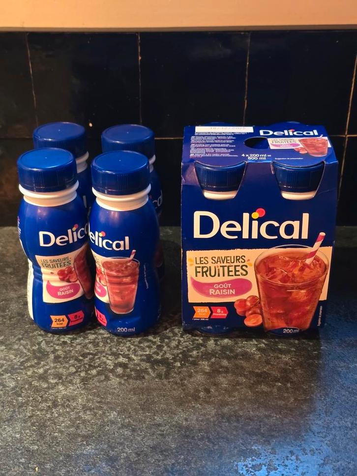 8 stuks Delical Les saveurs fruitees druiven 200 ml, Diversen, Levensmiddelen, Ophalen of Verzenden