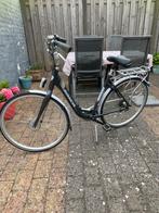 Dames fiets 28 inch 3 versnellingen in goede staat, Fietsen en Brommers, Ophalen, Zo goed als nieuw
