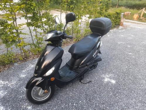 Peugot v-clic klasse a , volledig in orde, Motoren, Overige Motoren, Ophalen