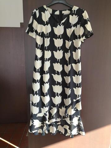 robe d'été, Taille 42/44 (L), Enlèvement ou Envoi, Comme neuf, Sous le genou