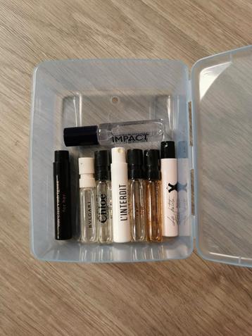 Parfum staaltjes beschikbaar voor biedingen