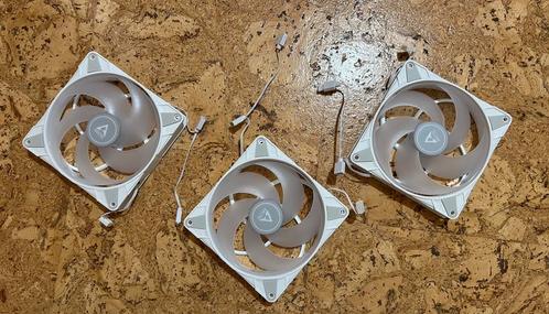 3 Fans van de Arctic Liquid Freezer III 420 A-RGB, Computers en Software, Computerkoelers, Nieuw, Luchtkoeling, Ophalen of Verzenden