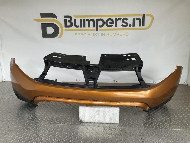 Bumper Dacia Duster 17-20 620221776R Voorbumper G3-15243z, Auto-onderdelen, Carrosserie, Bumper, Voor, Gebruikt, 6 maanden garantie