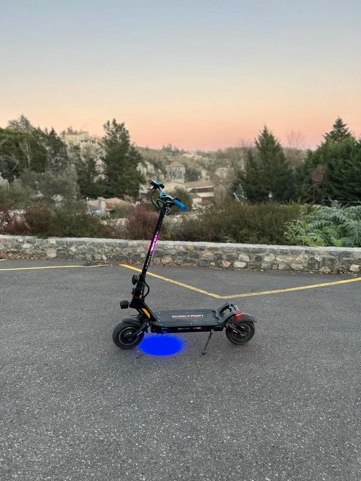 Dualtron victor luxury +, Vélos & Vélomoteurs, Trottinettes, Comme neuf, Step électrique (E-scooter), Enlèvement