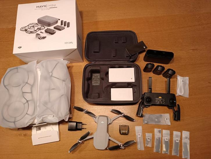 Drone DJI Mavic Mini quasi neuf, pack complet, Audio, Tv en Foto, Drones, Ophalen of Verzenden
