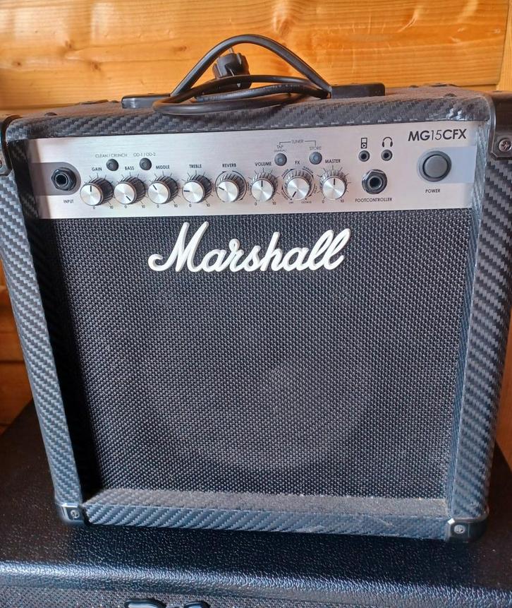 Marshall MG15CFX (met effecten), Muziek en Instrumenten, Versterkers | Bas en Gitaar, Gebruikt, Ophalen