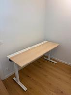 Ikea bureau mittzon (140 x 60cm), Huis en Inrichting, Bureaus, Ophalen, Zo goed als nieuw, Bureau