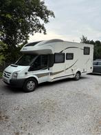 Camping-car Benimar mileo261 moteur et embrayage tout neuf, Caravans en Kamperen, Mobilhomes, Automaat, Caméra de recul, Ford