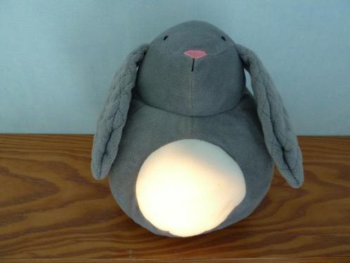Ikea PEKHULT led-nachtlampje , zachte knuffel grijs konijn, Kinderen en Baby's, Kinderkamer | Inrichting en Decoratie, Zo goed als nieuw