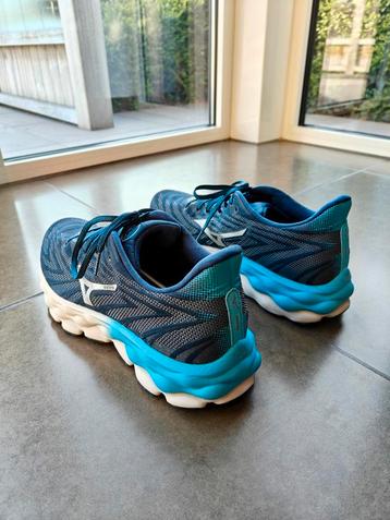 Mizuno Wave Sky 8 mt45 beschikbaar voor biedingen
