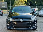 VOLKSWAGEN TIGUAN 2.0 TDI R-LINE 4MOTION FULL OPTIE TOPSTAAT, Auto's, 4 cilinders, Zwart, Leder, Bedrijf