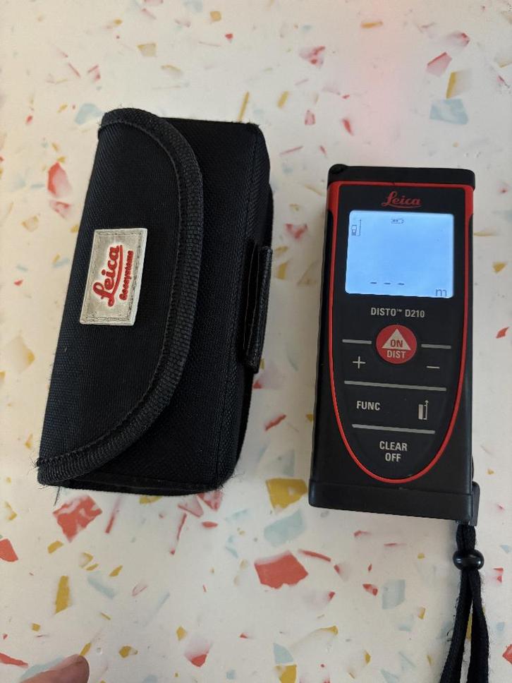 Leica Disto D210 Laserafstandsmeter 80m, Doe-het-zelf en Bouw, Meetapparatuur, Gebruikt, Afstand, Ophalen of Verzenden