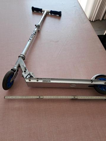 Trottinette pour enfants (jusqu'à 9 ans)