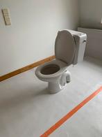 Vrijstaand toilet en bidet, Ophalen, Gebruikt, Toilet