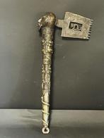 Afrikaanse bronzen ceremoniële bijl - tribale sculptuur, Verzenden